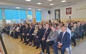 "Honorowy Obywatel Gminy Ił&oacute;w" Śp. Marian i Henryk Popielarek 200